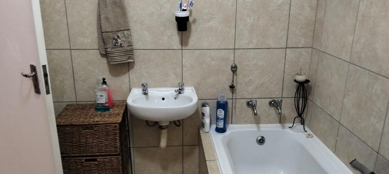 2 Bedroom Property for Sale in Brandwood Western Cape